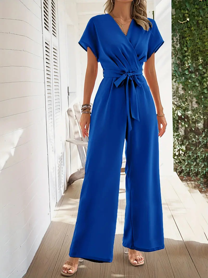 MIRA | Stylish and Loose Fitted Jumpsuit