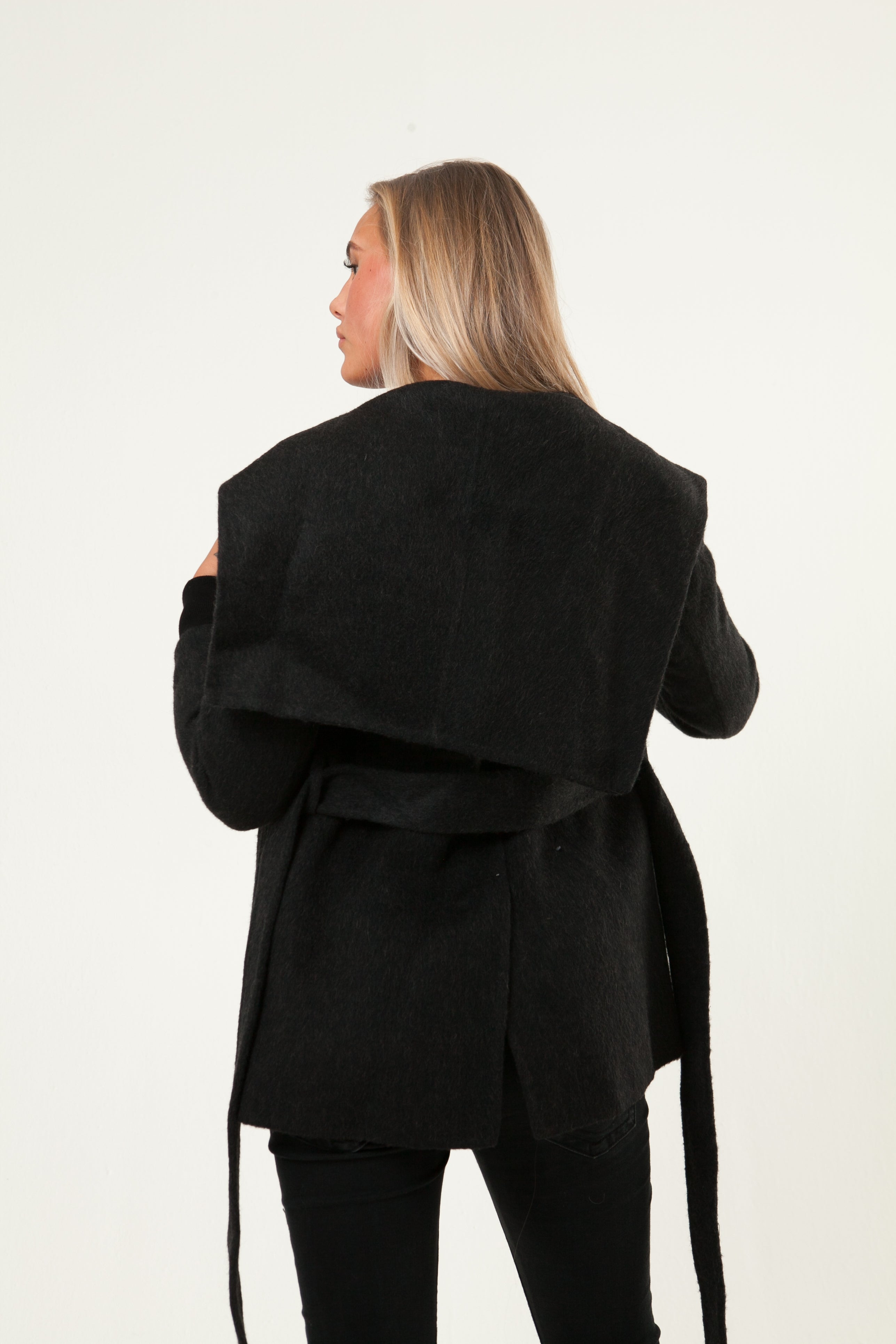 Kora | Collar Coat